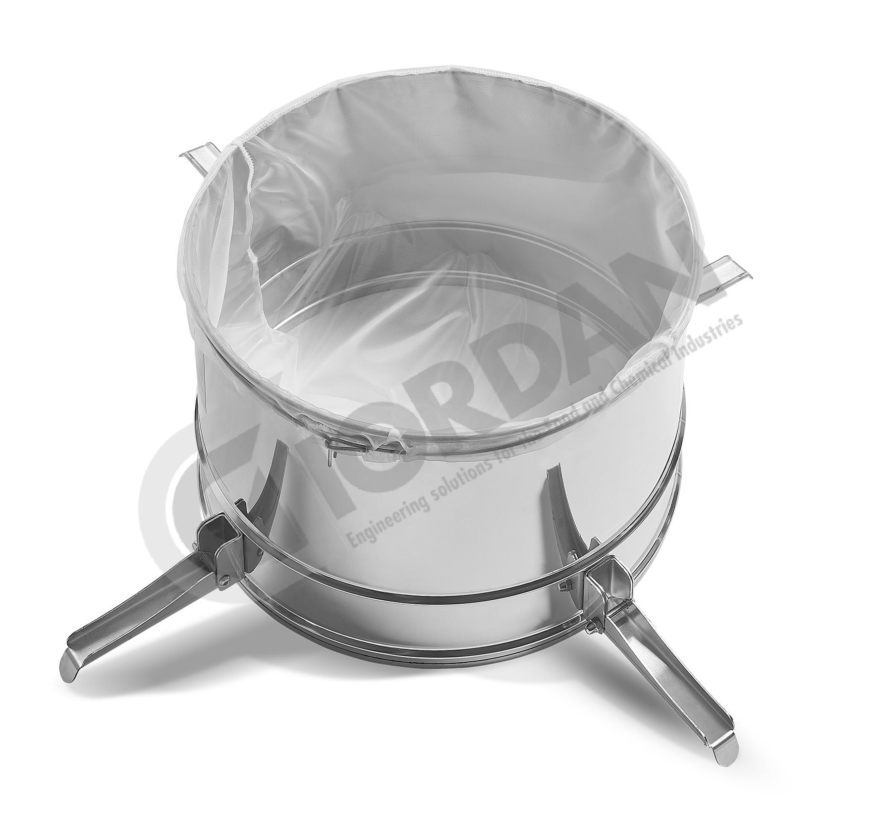STAINLESS STEEL STRAINER 200-400 KG